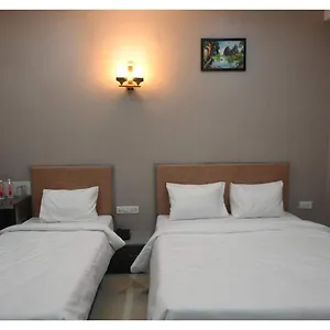 Hotel Ganga Kaveri, Varanasi