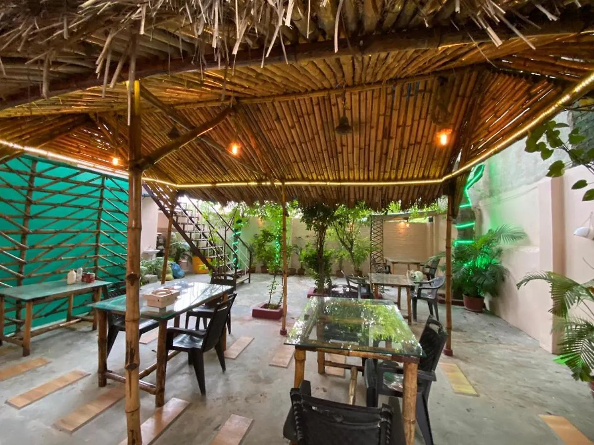The Sunaina Hotel Varanasi Guest house